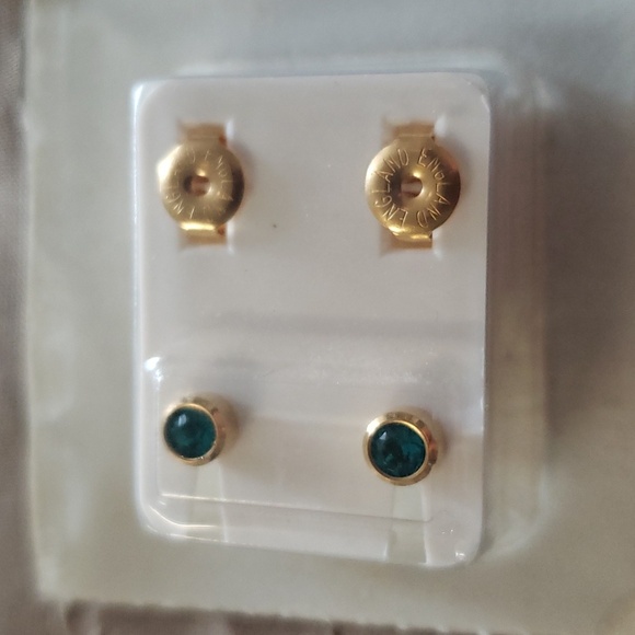 Original Caflon Earrings with Colored Stone for Baby Girls Gold and Light Green. - Picture 3 of 7